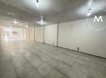 Local comercial · 95m² · 1 Ambiente · Local en Alquiler - San Martin Centro
