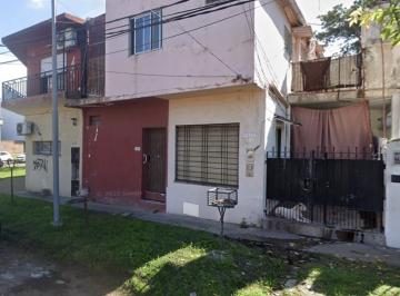 Casa · 100m² · 4 Ambientes · Casa Ideal Para Demoler en San Miguel