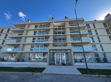 Departamento · 80m² · 2 Dormitorios · 1 Cochera · Alquiler, Depto 2 Dorm, 1 Baño, Sum, Cochera, Pileta Docta