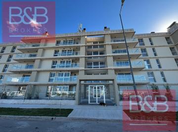 Departamento · 80m² · 2 Dormitorios · 1 Cochera · Alquiler, Depto 2 Dorm, 1 Baño, Sum, Cochera, Pileta Docta
