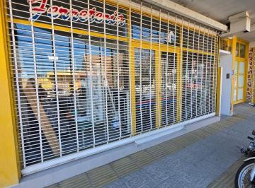 Local comercial · 150m² · 2 Ambientes · Local en Capital