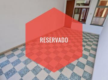 Casa de 4 ambientes, La Plata · Casa 4 Amb Sin Expensas: Garaje Propio