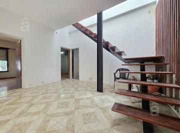 PH · 76m² · 3 Ambientes · 1 Cochera · PH en Venta - Villa Ballester - Tres Ambientes - C/ Cochera - Terraza.