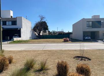 Terreno , Córdoba · Lote Cañuelas Chico Fondo Norte Usd y Cuotas