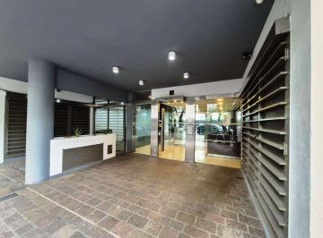 Departamento · 64m² · 3 Ambientes · 3 Amb Fte Balcón - Baño y Toil - Cochera - Pileta - Sum - Yacuzzi - Laundry 72 m²