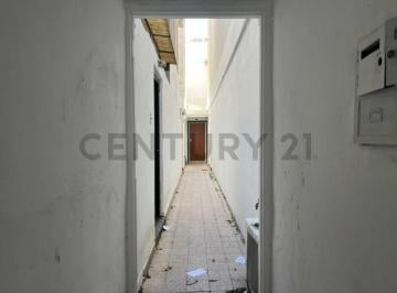 PH · 46m² · 2 Ambientes · PH 2 Ambientes a Reciclar en Coghlan Límite con Nuñez