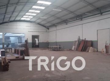 Bodega-Galpón · 2478m² · 4 Ambientes · 4 Cocheras · Galpón en Alquiler en General San Martin, Proximo a Av General Paz