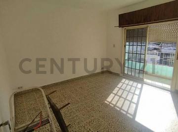 PH · 76m² · 3 Ambientes · PH 3 Ambientes con Patio y Terraza Propia