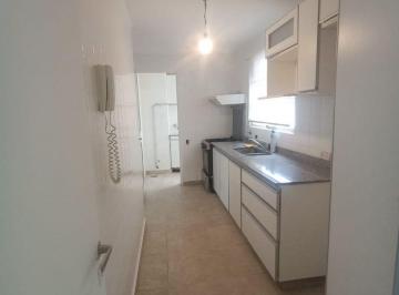 Departamento en Alquiler de 3 ambientes Centro Sudeste · Departamento en Alquiler en Yrigoyen Al 500