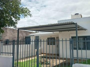 Casa de 2 ambientes, Córdoba · Casa de 2 Dorm. en Barrio Lamadrid