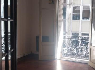 Departamento de 5 ambientes, San Nicolás · Estilo Francés en El Corazón de La Ciudad: Elegancia, Historia y Confort
