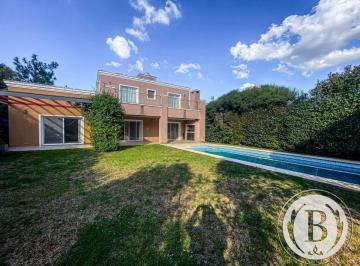 Casa de 4 ambientes, Tigre · Bustamante Prop San Agustin 12536 Casa Venta Villanueva Tigre