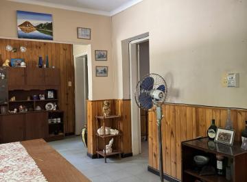 Casa · 93m² · 3 Ambientes · 1 Cochera · Casa en Balcarce