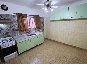 Departamento de 3 ambientes, Lanús · Alquiler Lanusita | Depto. 3 Ambientes Al Frente Refaccionado a Nuevo
