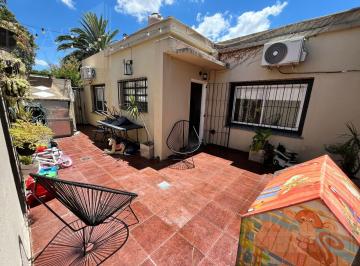 PH · 51m² · 2 Ambientes · 1 Cochera · PH 2/3 Amb*cochera * Patio