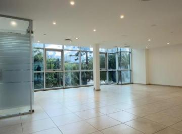 Oficina comercial · 65m² · Oficina en Parque Luro