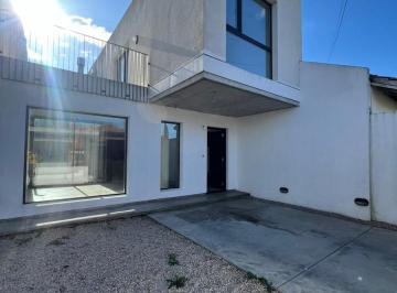 PH · 90m² · 3 Ambientes · PH en Caisamar