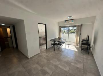 Departamento · 42m² · 2 Ambientes · 1 Cochera · Departamento en Alquiler