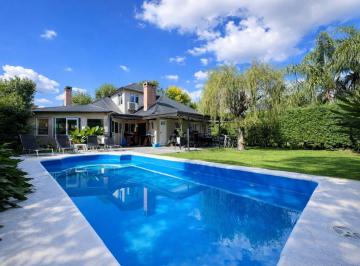 Casa de 4 ambientes, Moreno · Casa Barrio Haras Maria Eugenia - Moreno - Pileta