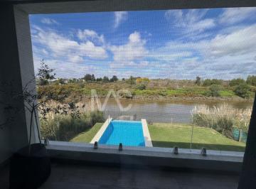 Casa · 218m² · 4 Ambientes · 4 Cocheras · Casa en Alquiler o Vemta en El Canal, Dique Luján, Tigre