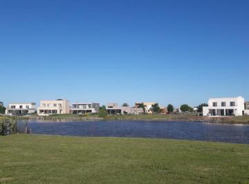 Terreno · 1000m² · Lote en Venta a La Laguna Puertos Barrio Muelles con Financiacion