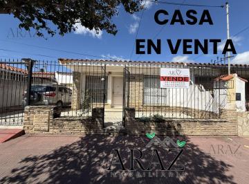 Casa · 300m² · 5 Ambientes · 2 Cocheras · Casa en Salta