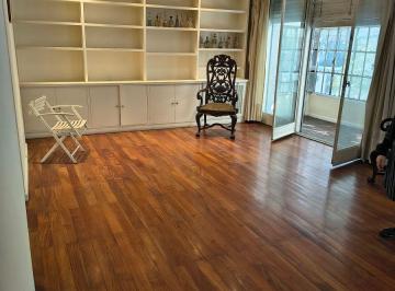 Casa de 6 ambientes, Barracas · Ubicación y Distinción, en Lo Mejor de Barracas, Casa con 5 Dorm. y Las Mejores Comodidades