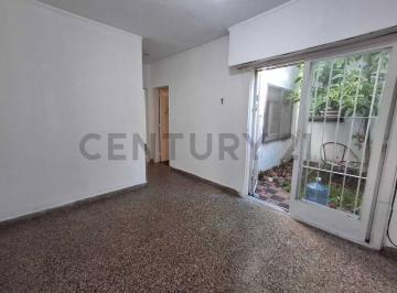 PH · 46m² · 2 Dormitorios · 28 E/ 36 y 37 - PH en Alquiler de 2 Dormtorios con Patio