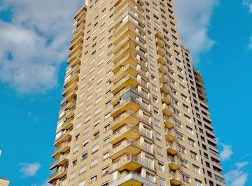Departamento · 68m² · 3 Ambientes · 1 Cochera · 3amb Piso Alto Torre Ruggieri - Bules