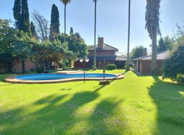 Casa · 125m² · 4 Ambientes · 2 Cocheras · Casa 4 Ambientes con Pileta