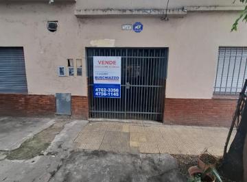 PH · 84m² · 3 Ambientes · 1 Cochera · PH 3 Ambientes con Cochera y Local Al Frente