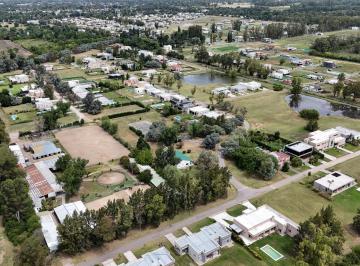 Terreno · 1600m² · Acepta Permuta y Financiación - Lote en Pilar