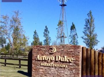 Terreno · 933m² · Lote de Terreno con Escritura en Barrio Cerrado Arroyo Dulce