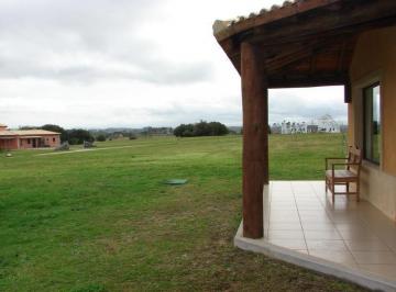 Casa · 240m² · 5 Ambientes · 2 Cocheras · El Quijote - Negrita Tm6433
