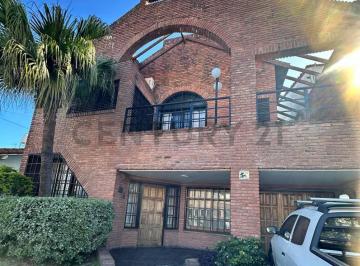 Casa · 200m² · 4 Ambientes · 2 Cocheras · Venta Casa 4 Ambientes Ramos Mejia Norte