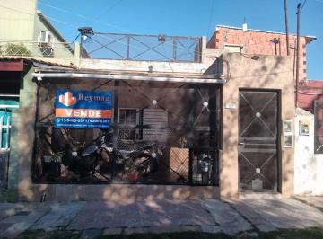 Casa de 3 ambientes, La Matanza · Se Vende Casa de 3 Ambientes, en Isidro Casanova.