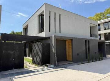 Departamento · 140m² · 2 Dormitorios · 2 Cocheras · Departamento en Lujan de Cuyo