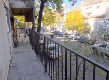 Departamento de 2 ambientes, Mataderos · Centro Comercial Mataderos, Pasos Av J. B. alberdi 6000, 2 Amb a La Calle con Balcon, Bajas Expensas