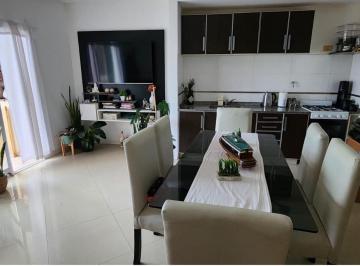 Departamento · 60m² · 2 Ambientes · 1 Cochera · Departamento Para Alquilar en Alto del Molino con Parrilla
