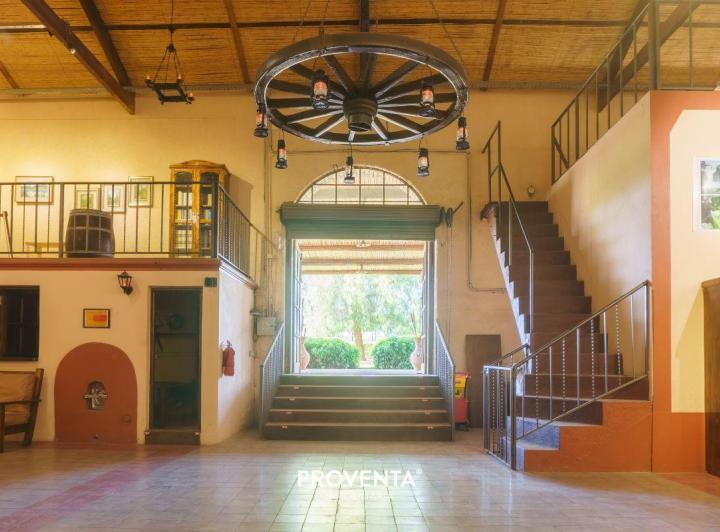 Casa · 1955m² · 20 Ambientes