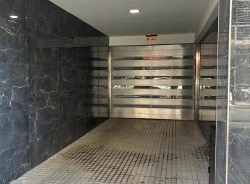 Garage · 14m² · Venta Cochera Ubicada en Moreno 250.