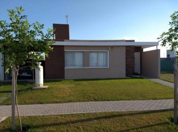Casa de 3 ambientes, Santa María · Oportunidad en Reserva Tajamar: Casa con Pileta y Parque