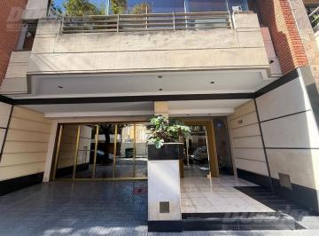 Departamento · 116m² · 4 Ambientes · 1 Cochera · Piso de 4 Ambientes con Cochera en Venta en Caballito