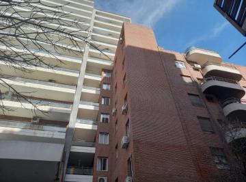 Departamento · 45m² · 2 Ambientes · B° Nueva Cordoba. Fructuoso Rivera 69. Piso Alto C/ Balcon. Excelente Vista!