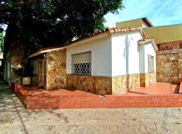 Casa · 88m² · 3 Ambientes · 1 Cochera · Casa 2 Dorm. y Garage a Reciclar