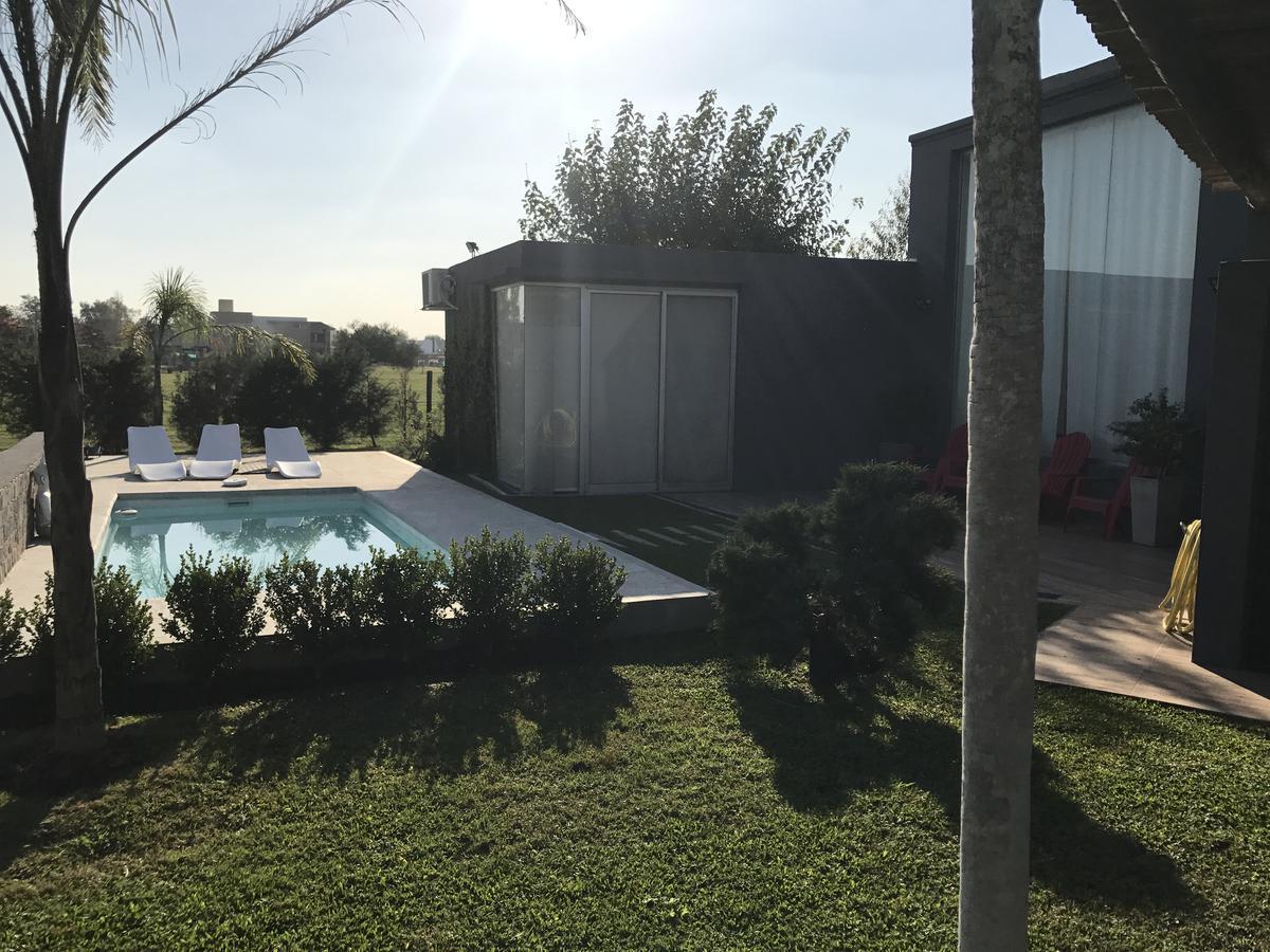 Casa Sobre Lote en Esquina en Ayres Plaza