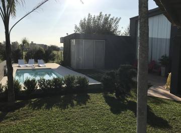 Casa · 140m² · 3 Ambientes · 3 Cocheras · Casa en Venta Sobre Lote en Esquina en Ayres Plaza - Kilometro 47 - Pilar