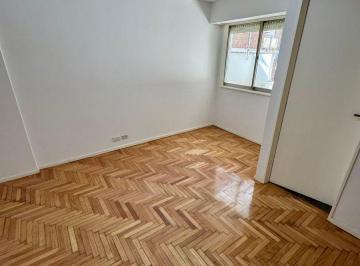 Departamento de 2 ambientes, Balvanera · Departamento 2 Ambientes en Balvanera! Excelente Ubicación!