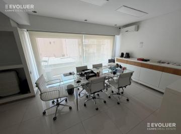 Edificio · 735m² · 6 Cocheras · Alquiler Edificio Comercial en Block en Monserrat