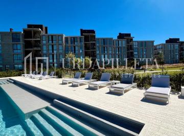 Departamento · 250m² · 4 Ambientes · 1 Cochera · Departamento en Venta con Vista Al Golf en Residence - La Calesa - Pilará - Pilar